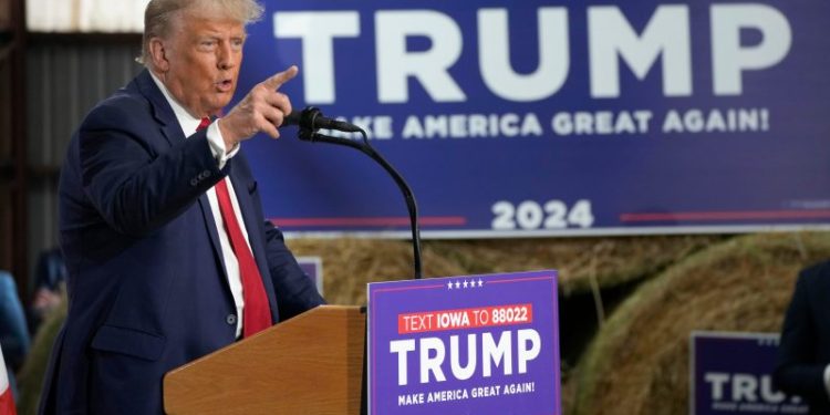 “Experts Slam GOP for Striking Out at Student Protestors – Free Speech in Jeopardy