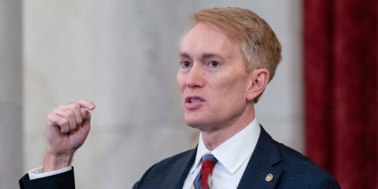 “Lankford Challenges the Status Quo: Global Security Package is on the Line